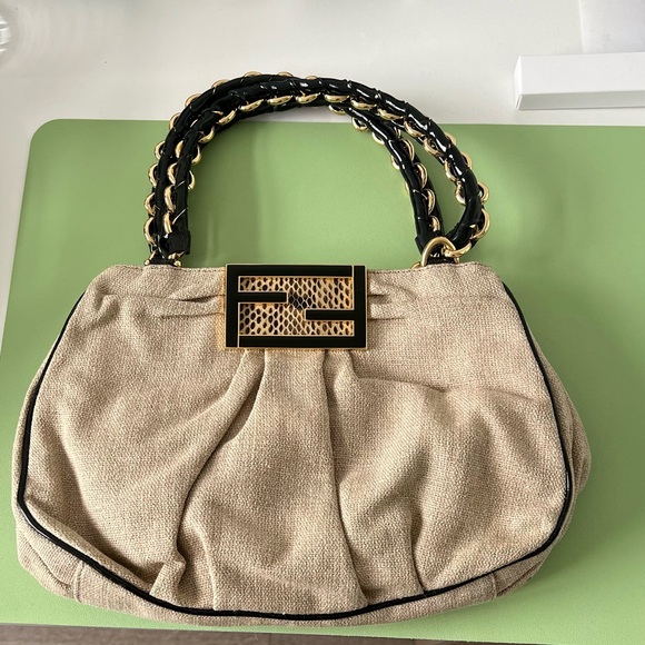 Fendi Beige/Black Jute and Patent Leather Small Mia Tote - Picture 1 of 3